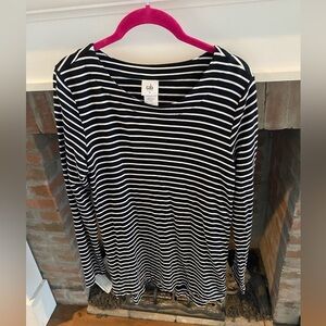 Cabi Boat Stripe Black and White Long Sleeve Tee w/Buttons down sides sz…